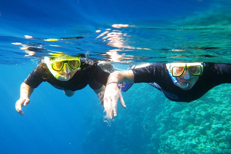 Esnórquel en Blue Hole Esnórquel en Blue Hole